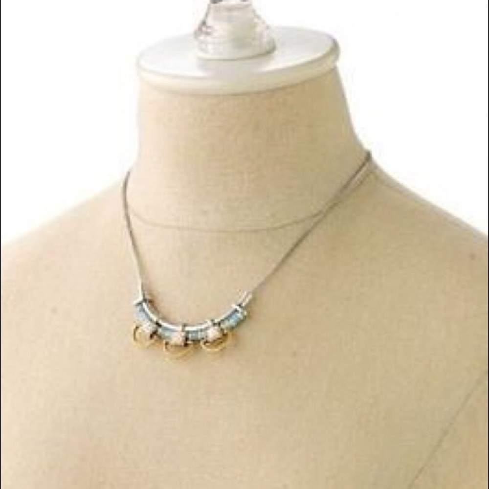 Stella & Dot Wanderer Necklace